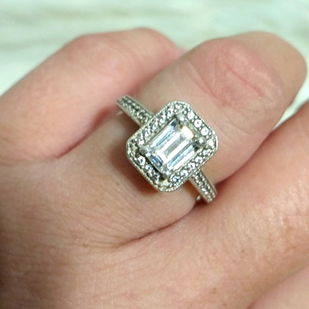 FINAL SALE! Stunning Sterling Silver 925 Cz Ring ๐ Size 7 - Picture 1 of 14